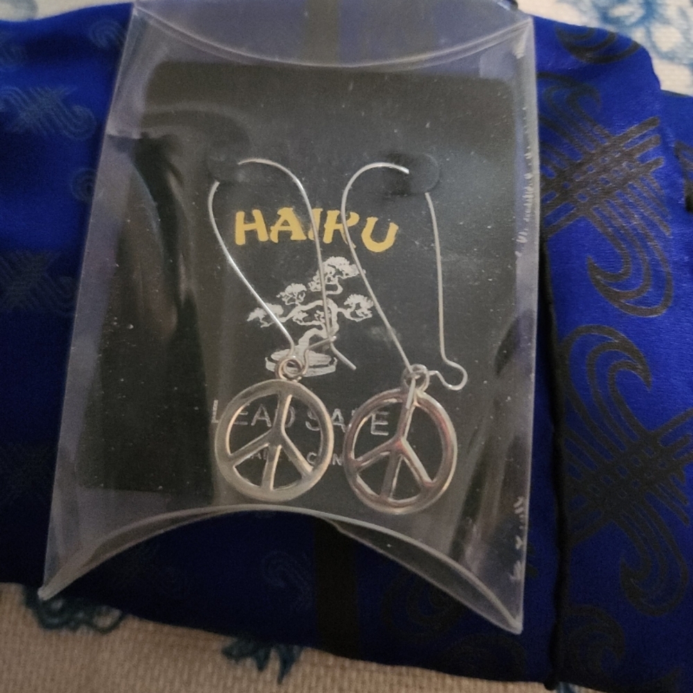 HAIKU Silvertone Peace Sign Earrings